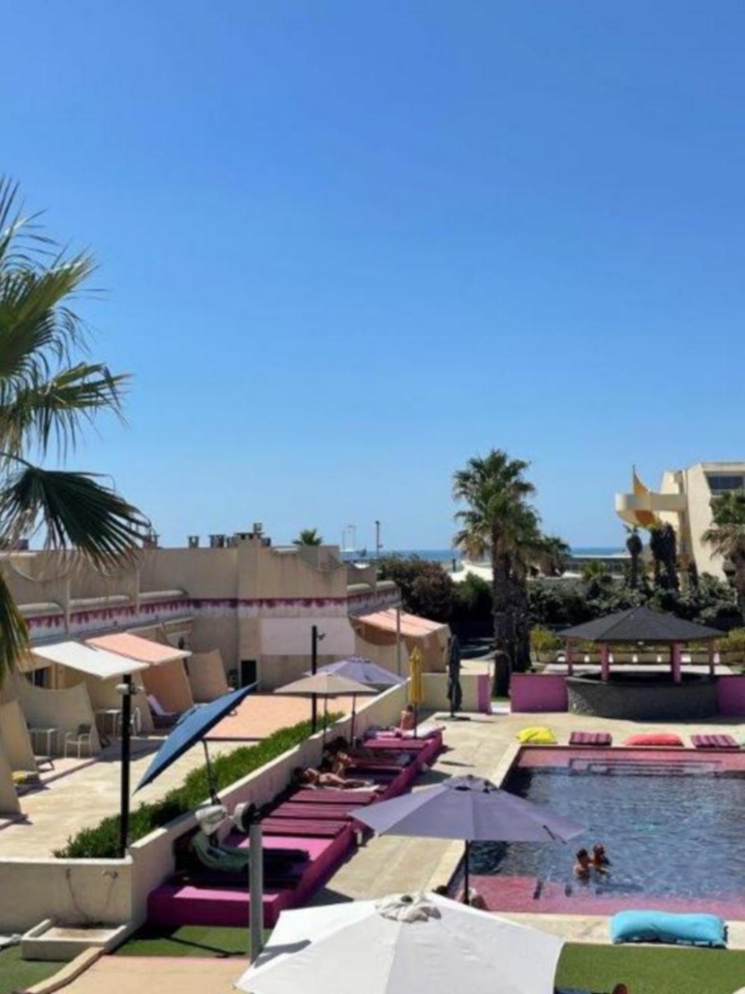 Le Jardin d'EDEN réservé aux couples Agde Esterno foto